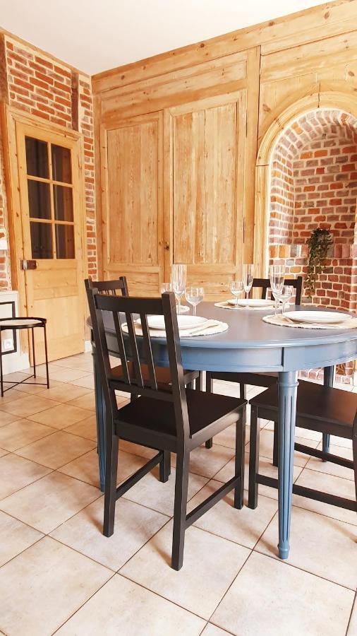 Apartmán Le 2 Pieces Avec Parking Prive Honfleur Exteriér fotografie